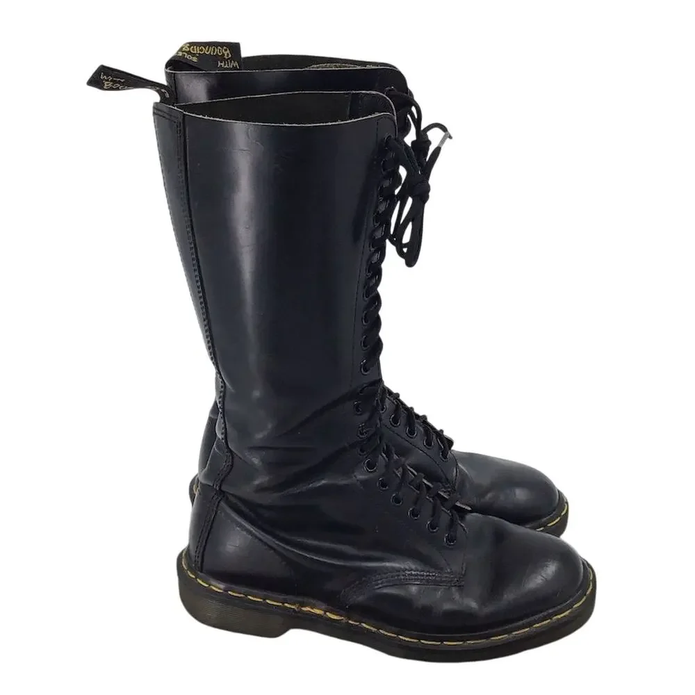 Dr. Martens 20-Eye Boots Womens Sz US 10 Black Leather Combat England Vintage - Picture 2 of 9